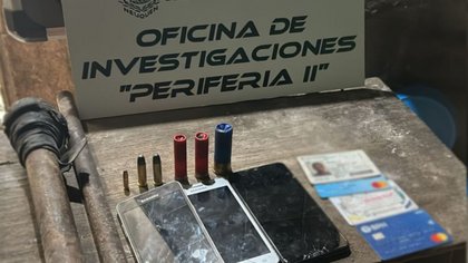 Por una serie de robos violentos, allanaron una casa en Centenario