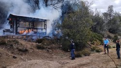 Investigan un incendio intencional en Villa Pehuenia