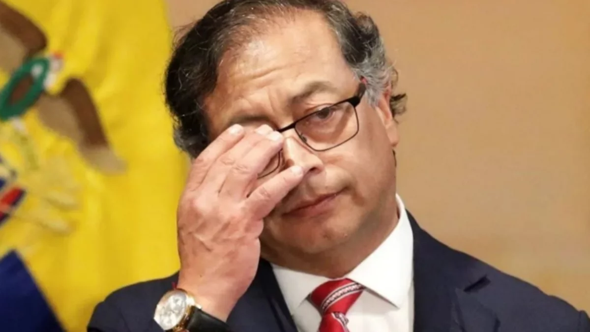Gustavo Petro ordenó bombardear a disidentes de las FARC