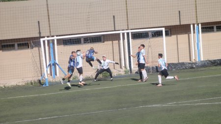 Deportivo Rincón y Patagonia lideran el Torneo Clausura