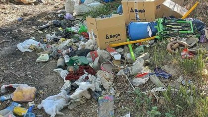 Multa millonaria para un vecino de Cipolletti por tirar basura en la calle