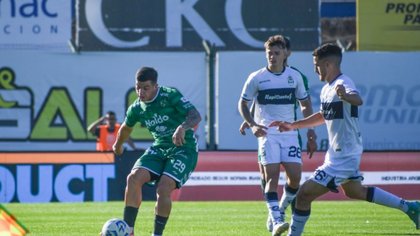 Esperando el partido ante Boca, Gimnasia igualó 1-1 ante Sarmiento