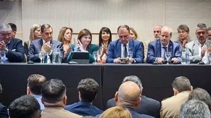 Nicolini destacó la capacitación de las fuerzas en la lucha contra el narcotráfico