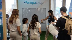 Expo AOG Patagonia 2024: Jugando se aprende sobre la explotación de petróleo y gas