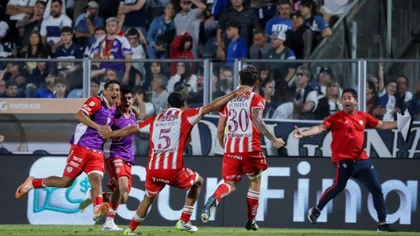 Unión de Santa Fe le ganó a Gimnasia en un partidazo: mirá los goles