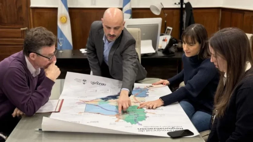 “Hay un cambio de época para la provincia”, dijo el jefe de Gabinete