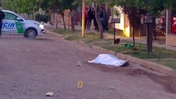 Lo mató al perforarle la aorta con un cuchillo