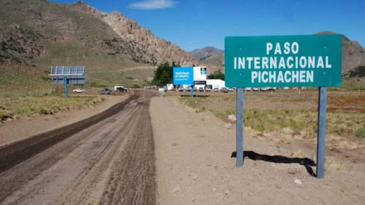 Trabajan para habilitar el paso fronterizo Pichachén
