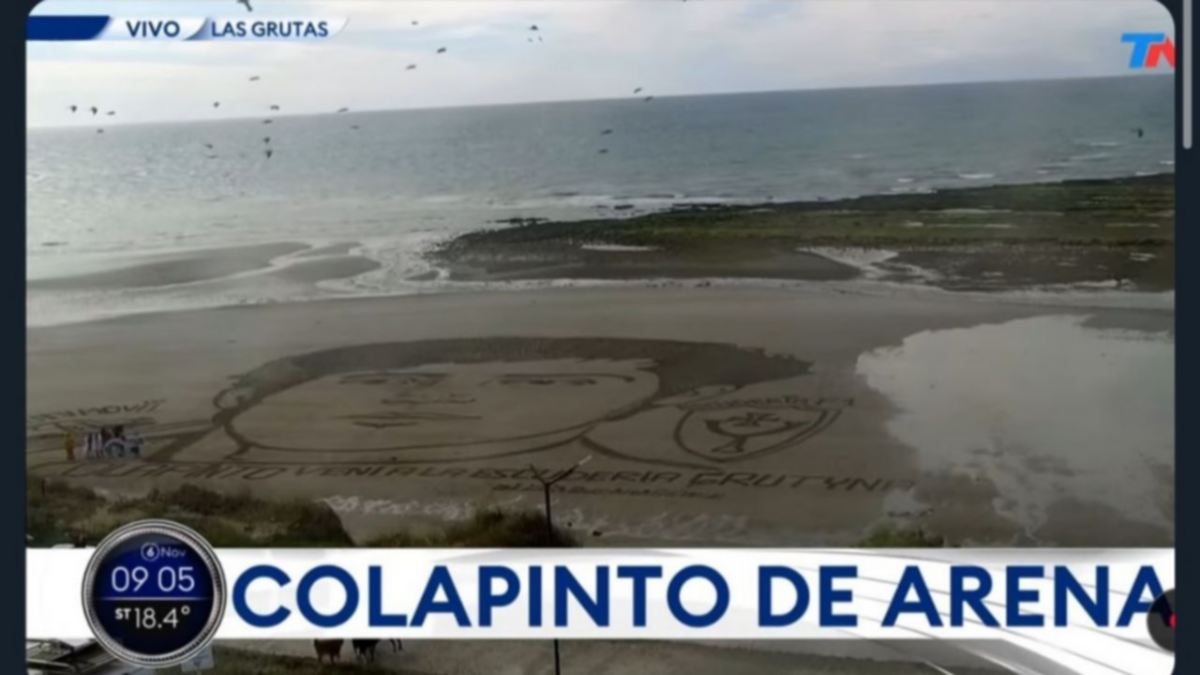 Dibujaron la cara de Franco Colapinto en una playa de Las Grutas