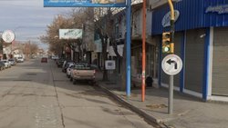 Buscan al conductor que atropelló a un ciclista en Cipolletti y huyó del lugar