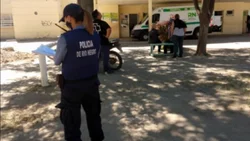 Entró al hospital con un disparó en la cabeza y murió