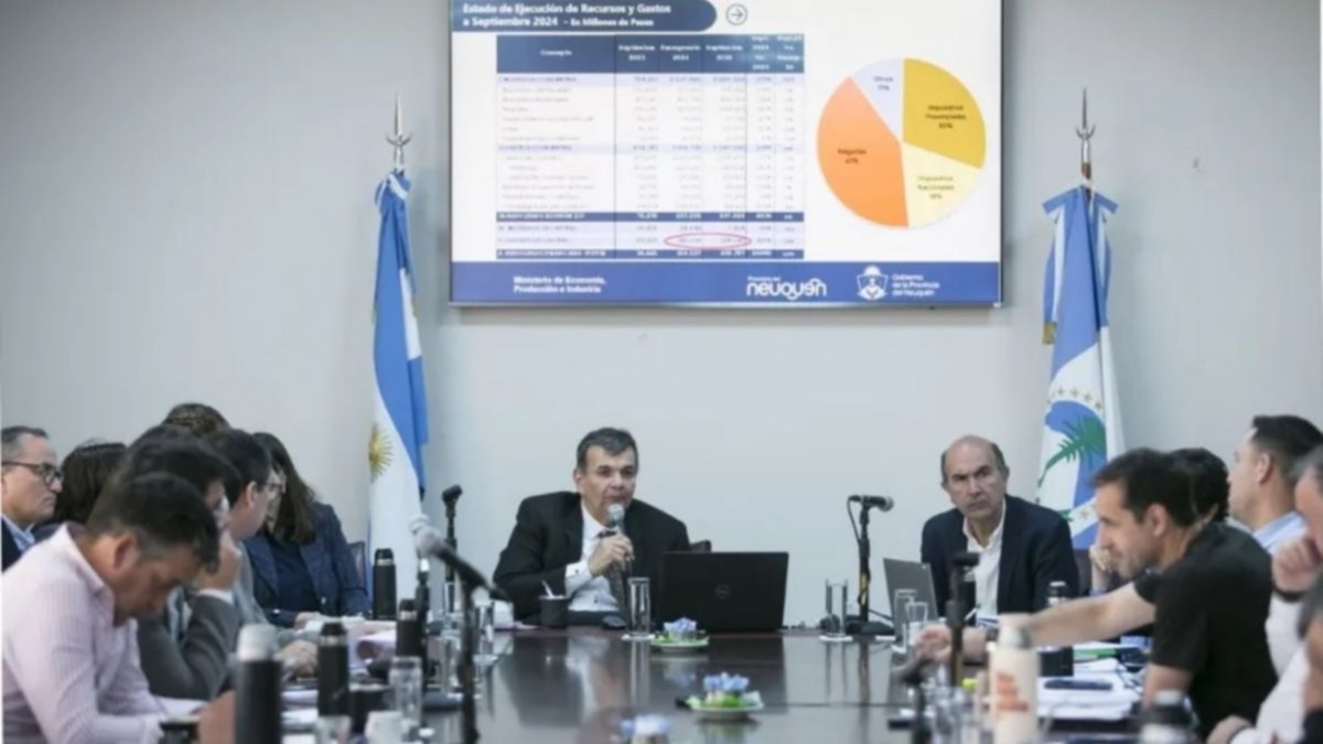 Bermúdez festejó el despacho favorable pero con críticas: pidió "revisarlo"