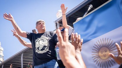 Pablo Moyano abandonó la CGT, enojado por el diálogo con Milei