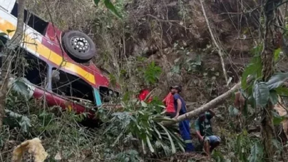 Un autobús cayó a un precipicio en Brasil: hay al menos 17 muertos