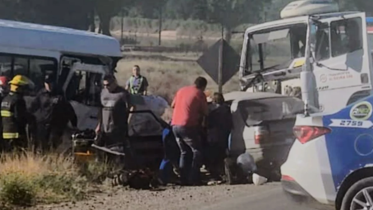 Triple choque camino al Lago Pellegrini: dos niños se salvaron de milagro