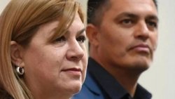 Gloria Ruiz despidió a su hermano de la Casa de las Leyes