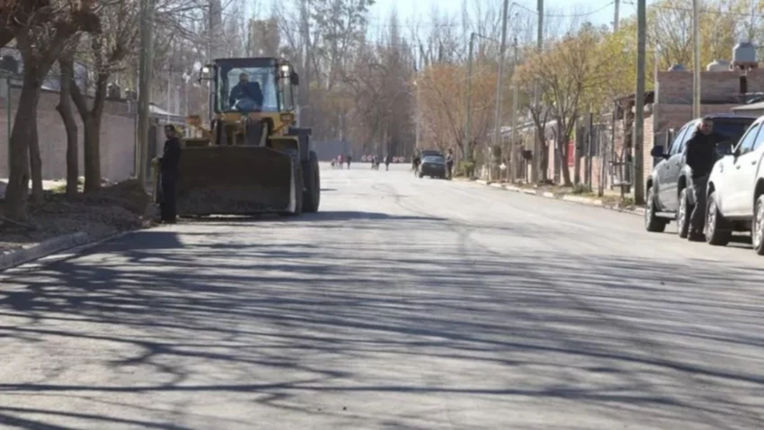 Asfaltaron 15 nuevas cuadras en un barrio de Neuquén