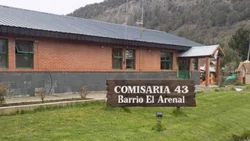 Caminaba por la calle y recibió tres disparos