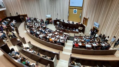 Gloria Ruiz fue suspendida y evaluarán su inhabilitación