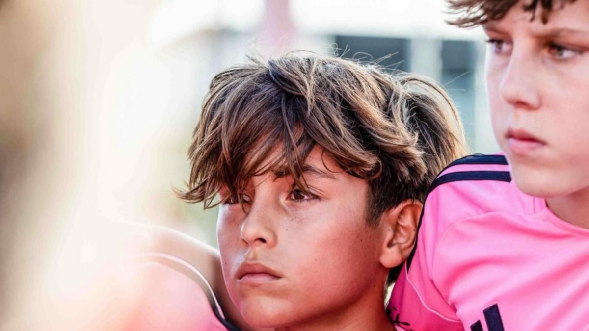 En el equipo de Thiago Messi, el bisnieto de un ícono del fútbol neuquino