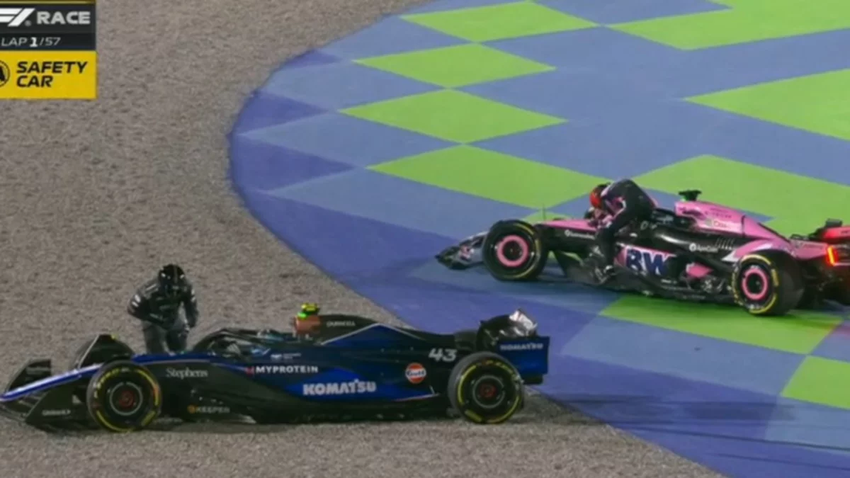 Golpe en la largada y abandono para Colapinto en el Gran Premio de Qatar