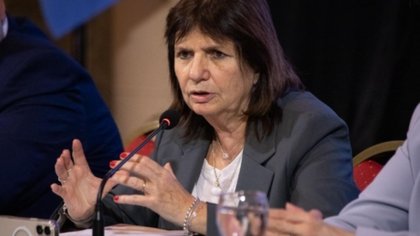 Investigan a un mozo que publicó en sus redes que podía envenenar a Patricia Bullrich