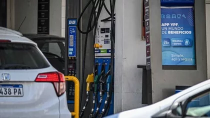Las estaciones de servicio tendrán autodespacho de combustible: de qué se trata