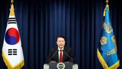 Piden la renuncia del presidente de Corea del Sur por querer imponer la ley marcial