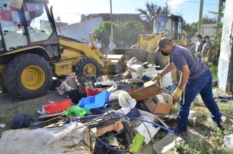 En un año, juntaron 17 millones de kilos de residuos voluminosos en Neuquén