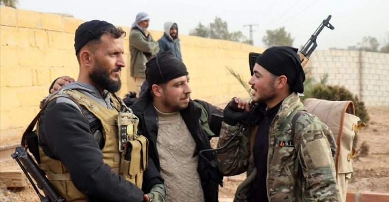 La ofensiva rebelde en Siria dejó casi mil muertos- La ofensiva rebelde en Siria dejó casi mil muertos