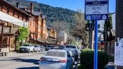 Reducen el horario del estacionamiento medido en San Martín de los Andes