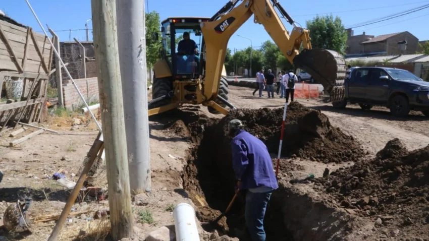 La Municipalidad de Neuquén anunció nuevas obras de cloacas en el oeste de la ciudad