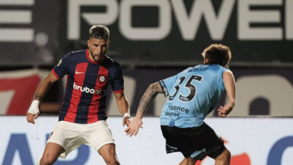 En medio de su crisis, San Lorenzo volvió a perder y se fue insultado por los hinchas
