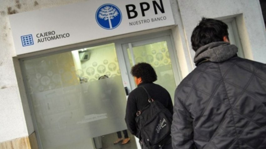Fin de semana largo, ¿Abren los bancos el 2 de mayo?