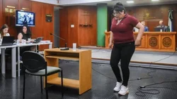Declaran culpable a una mujer que mató a tres personas con su auto