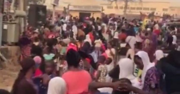 Al menos 35 niños murieron en un estampida humana en Nigeria