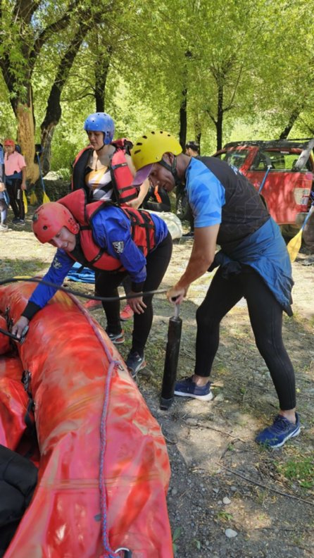 Con una capacitación de guías, impulsan el rafting en Manzano Amargo- Con una capacitación de guías, impulsan el rafting en Manzano Amargo