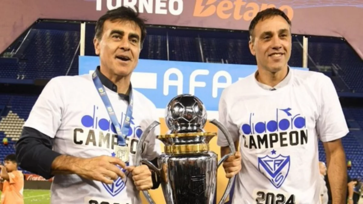Quinteros no dirigirá a Vélez por el casamiento de su hija