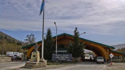 Implementan medidas para agilizar el tránsito vehicular en el paso Samoré en verano