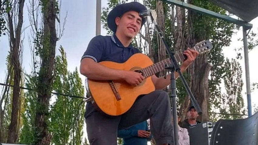 Cadena de oración por Maykol, el joven músico accidentado en Picún