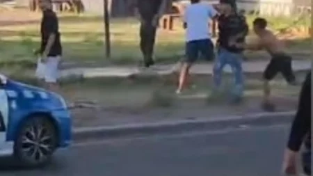 Se entregó el joven que pateó en la cabeza a otro en una pelea en Plottier