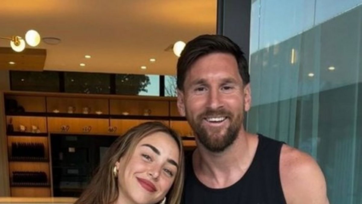 Lionel Messi le cumplió un deseo a su esposa: recibió a la cantante Nicki Nicole