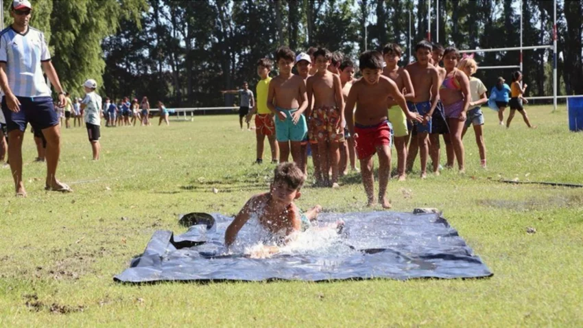 Miles de chicos ya se inscribieron para las colonias de verano