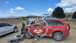 Iba a Primeros Pinos, derrapó y chocó contra una camioneta en la Ruta 13