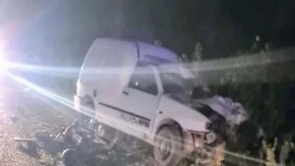 Una moto y un furgón chocaron en año nuevo: dos muertos