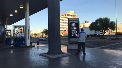 Aumentó el combustible pero no hubo largas filas para llenar el tanque