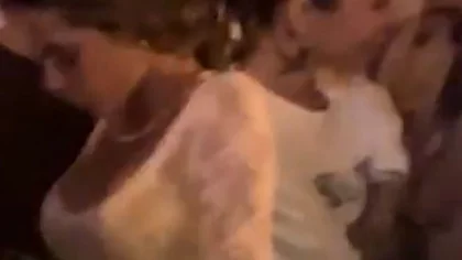 Tini y Young Miko ya no se esconden y se mostraron juntas en una fiesta