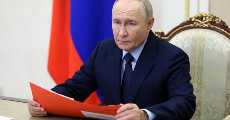 Rusia anuncia que conquistó otra ciudad ucraniana- Rusia anuncia que conquistó otra ciudad ucraniana