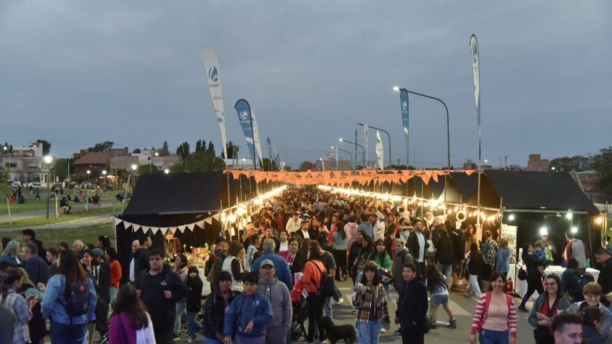 El fin de semana habrá "Neuquén Emprende", con Food Trucks a pleno