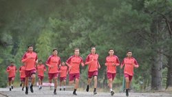 Por cambios de agenda, River terminará antes su pretemporada en San Martín de los Andes